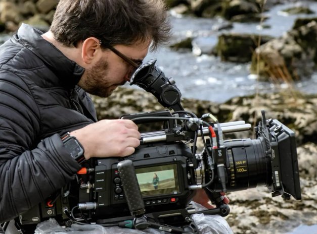 Blackmagic URSA Cine 12L LF